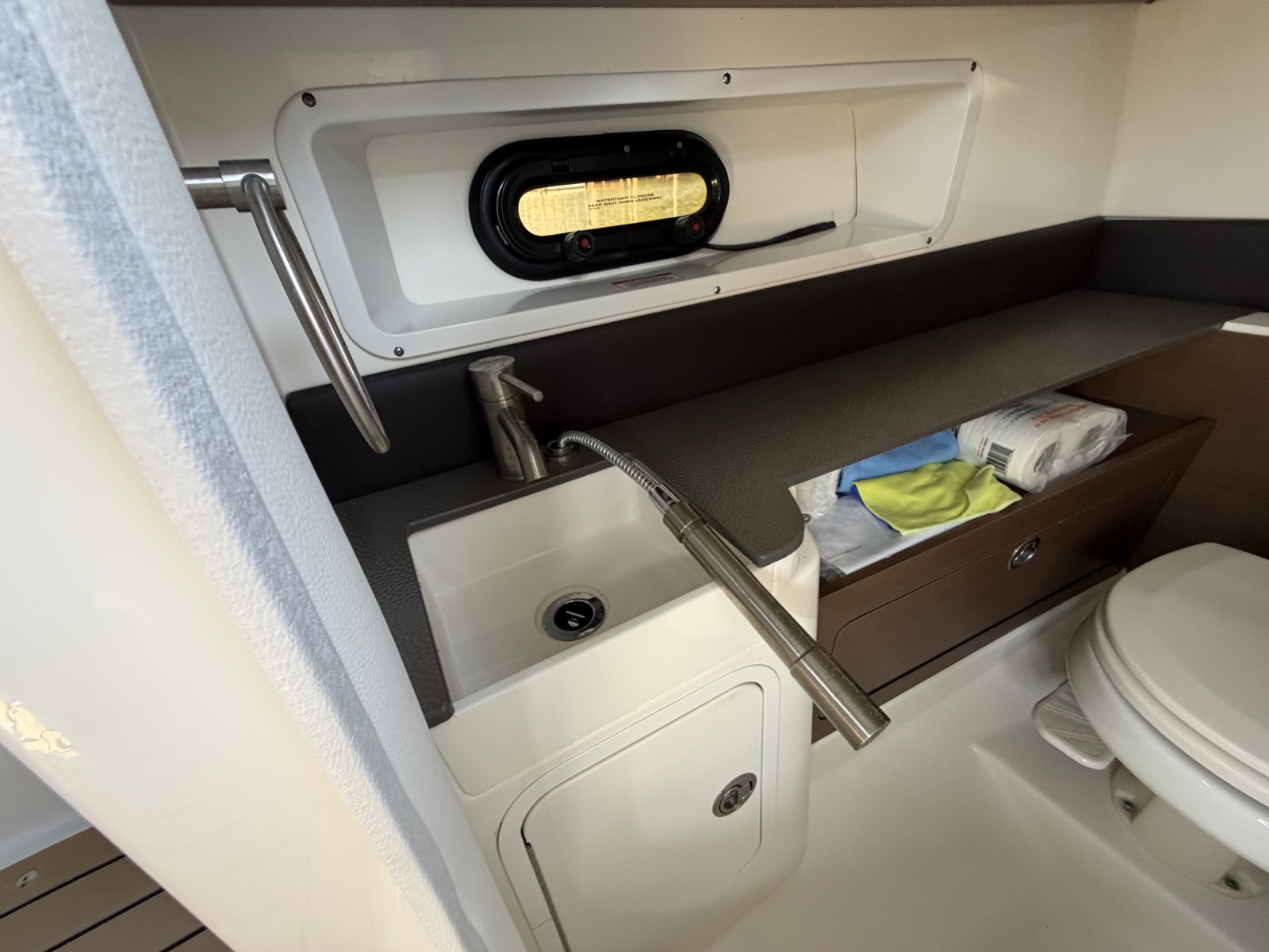 2021 Sea Ray 290 SDX