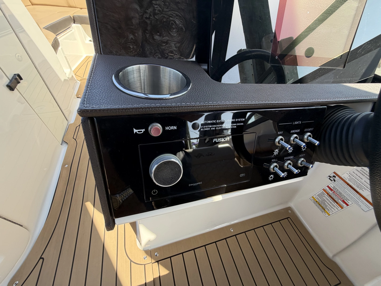 2021 Sea Ray 290 SDX