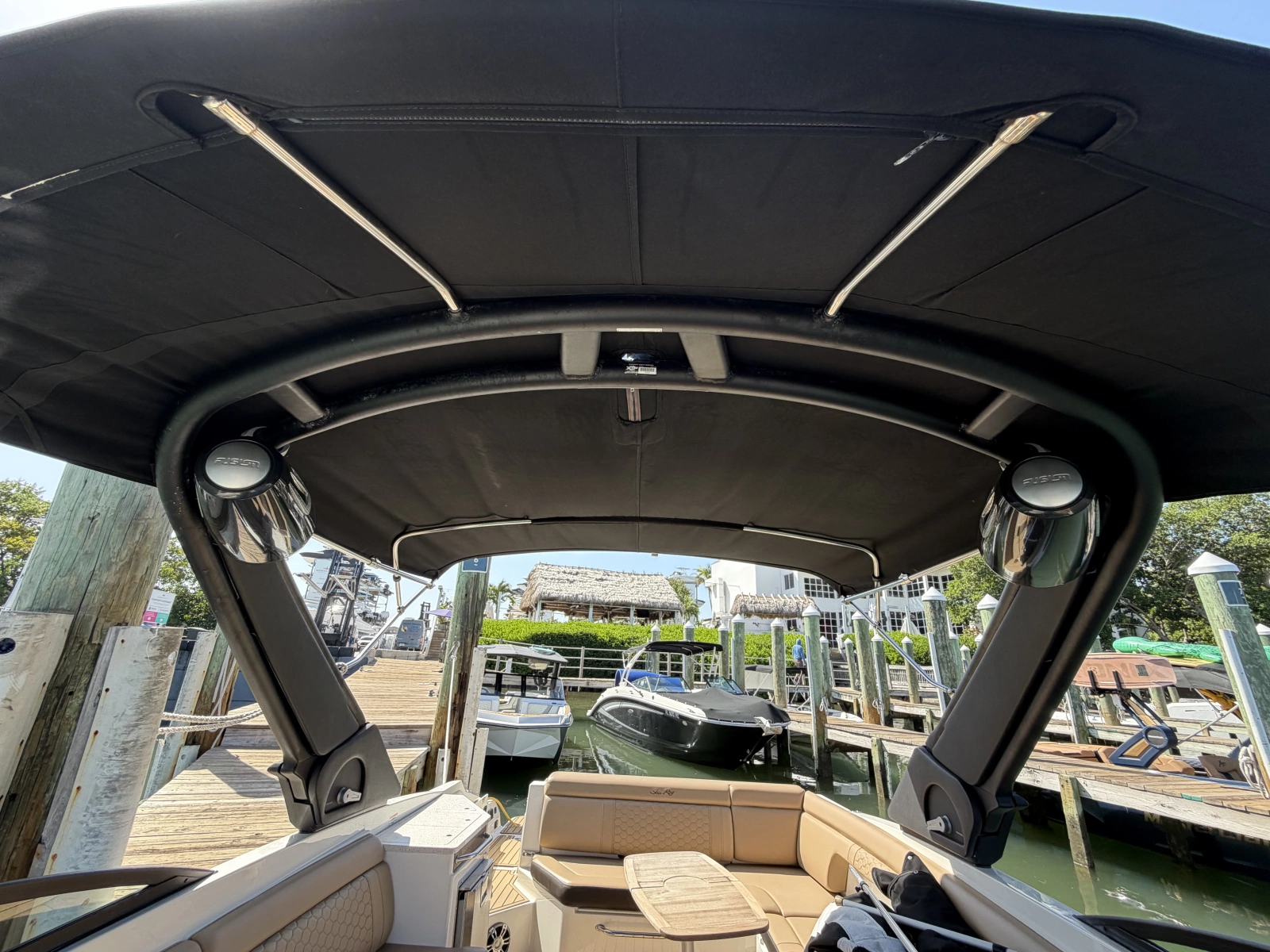 2021 Sea Ray 290 SDX