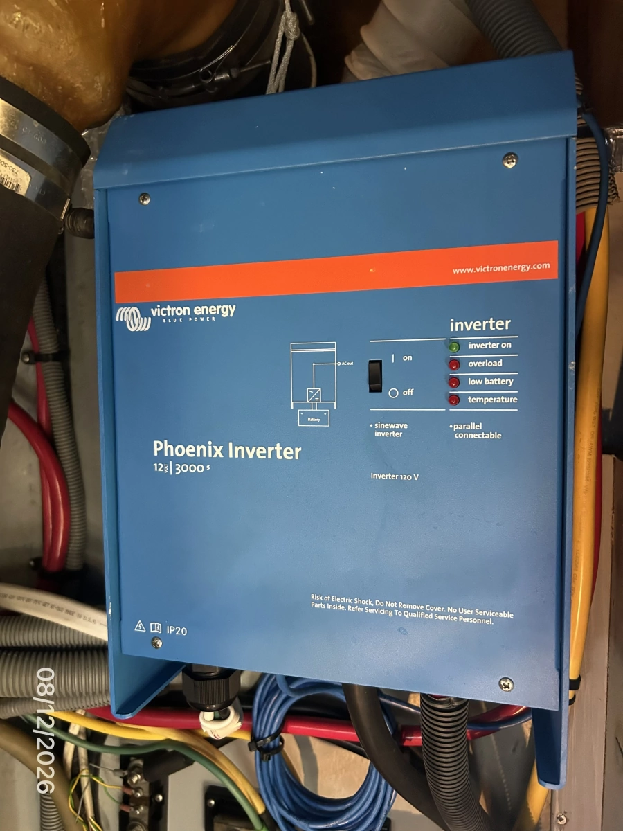 39' Mainship inverter