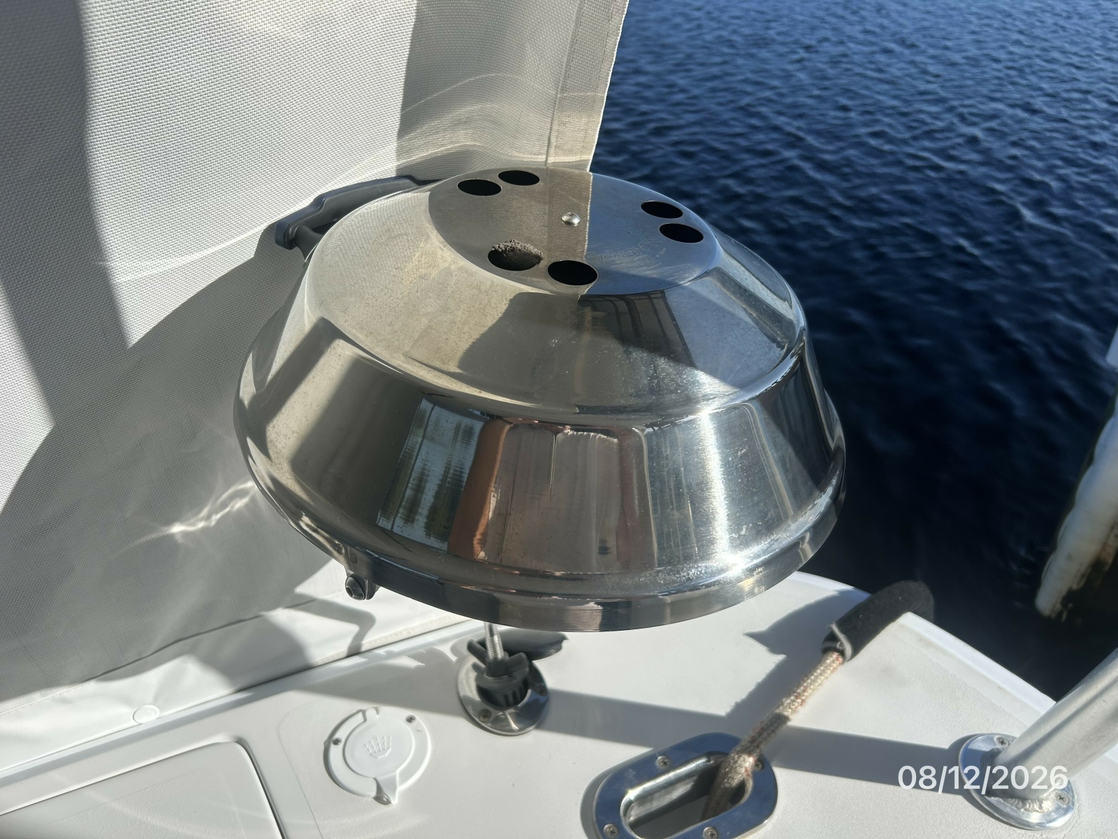 39' Mainship BBQ grill