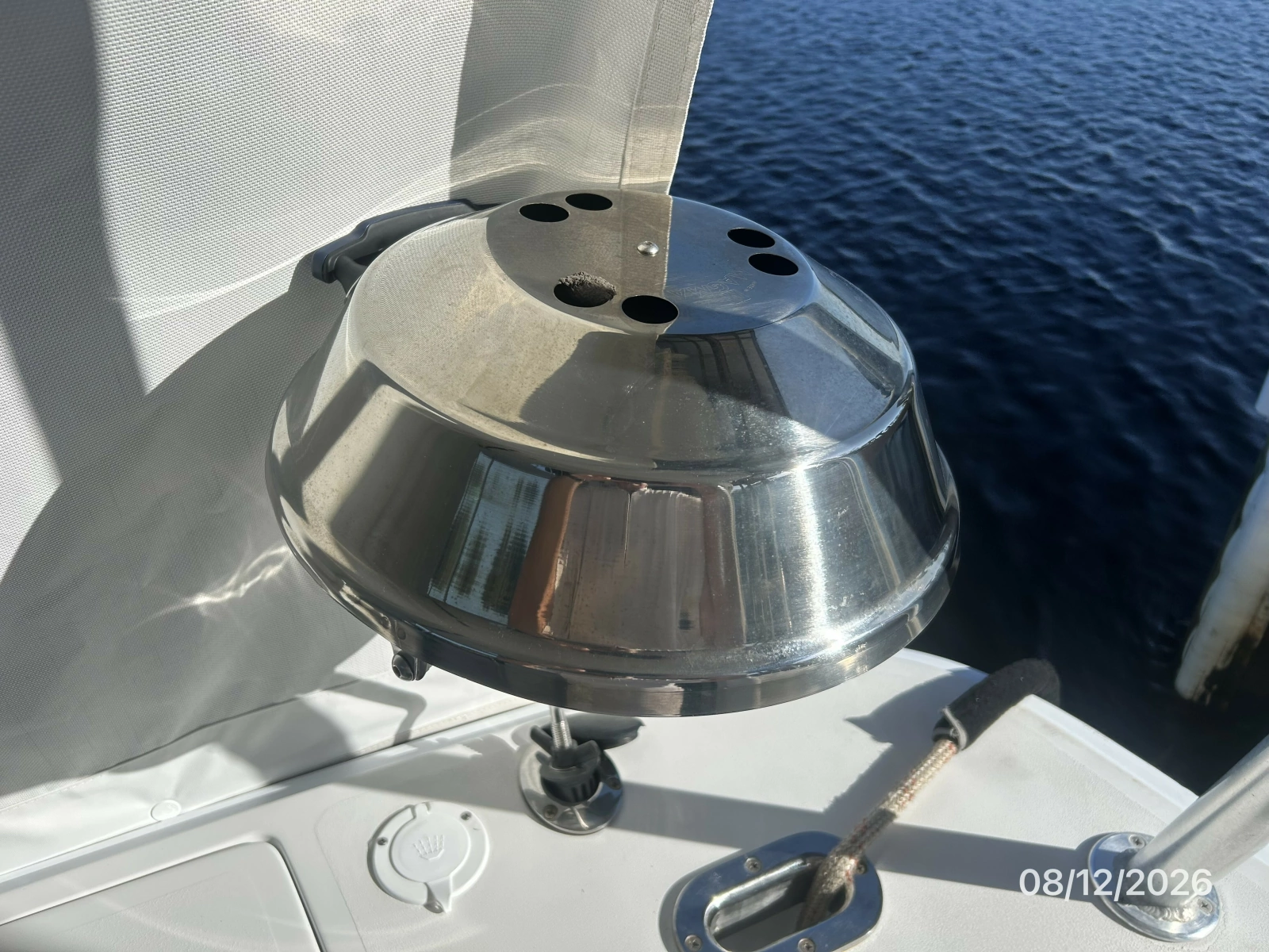 39' Mainship BBQ grill