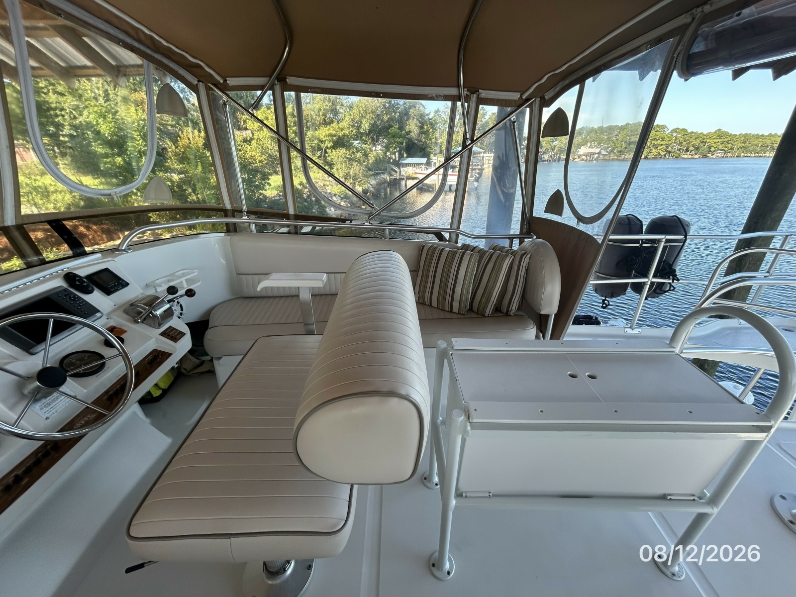 39' Mainship flybridge starboard