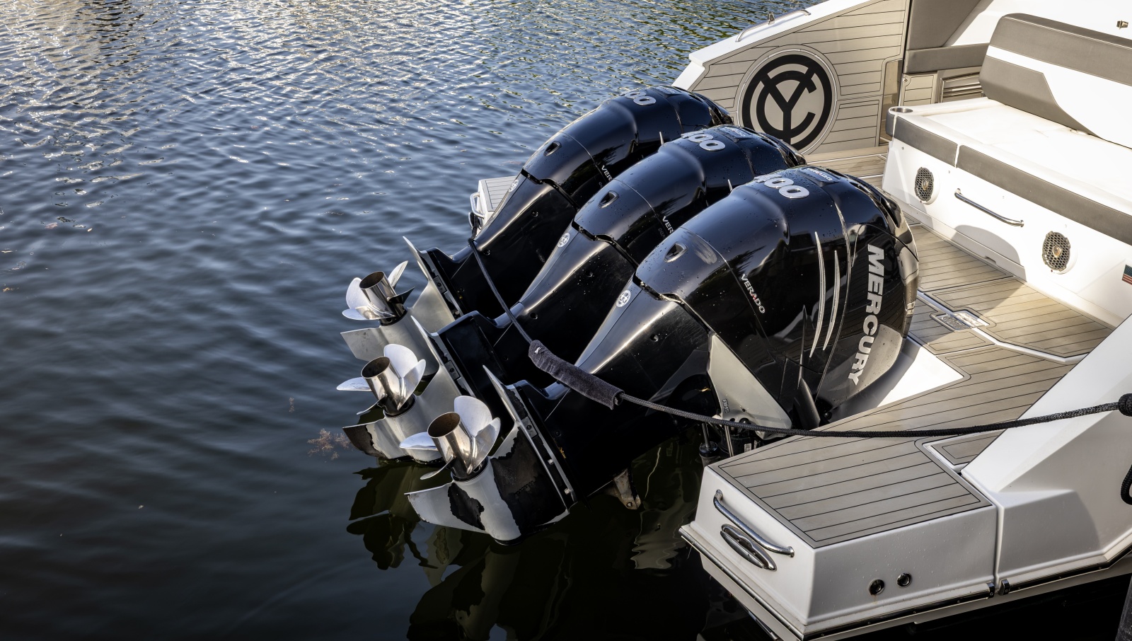 2021 Cruisers Yachts 42 GLS OB