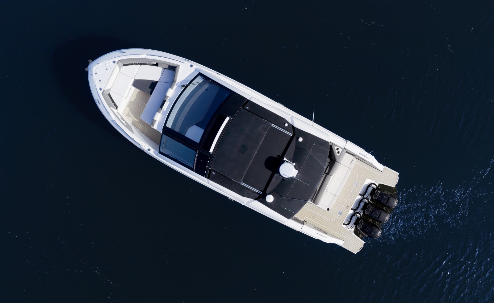 2021 Cruisers Yachts 42 GLS OB