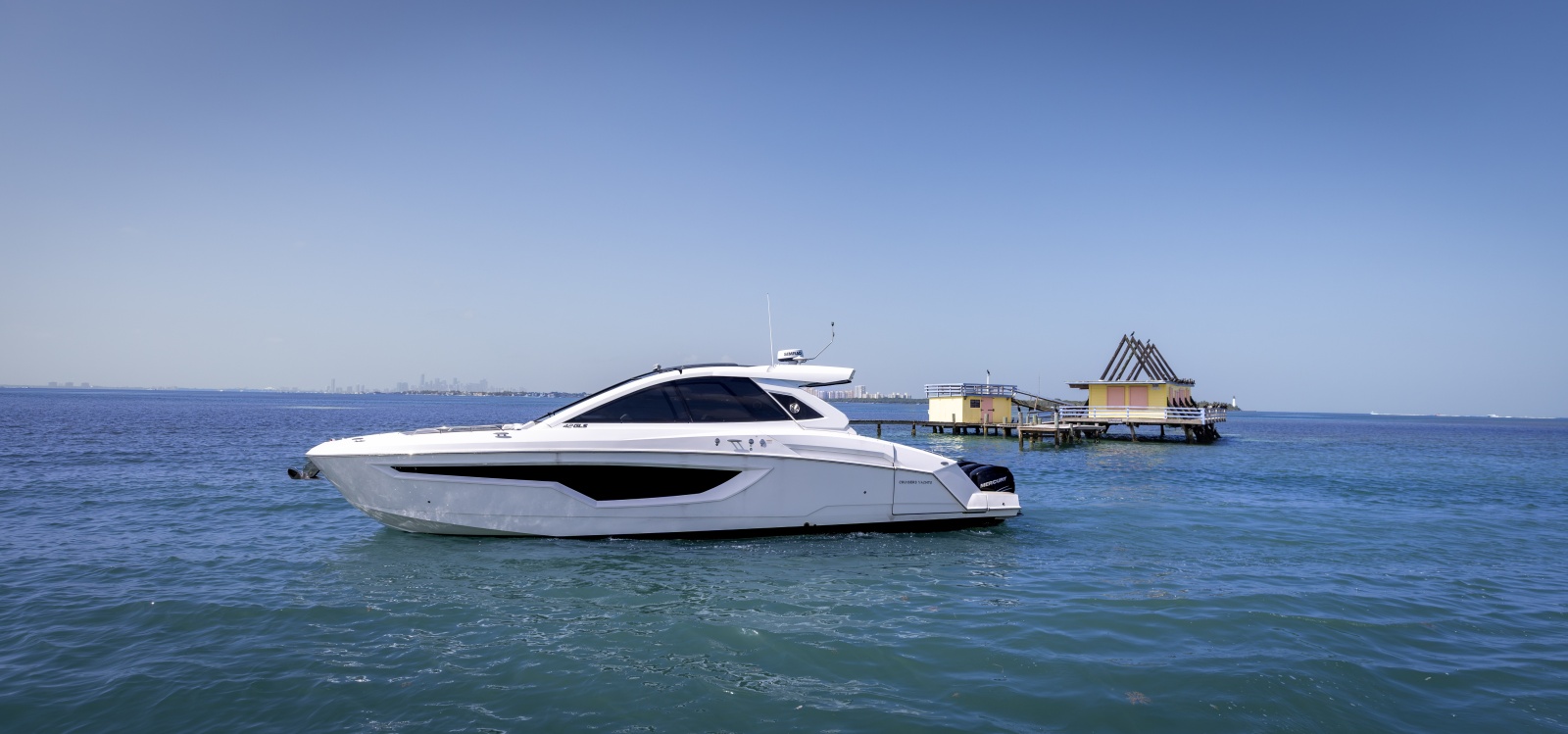 2021 Cruisers Yachts 42 GLS OB