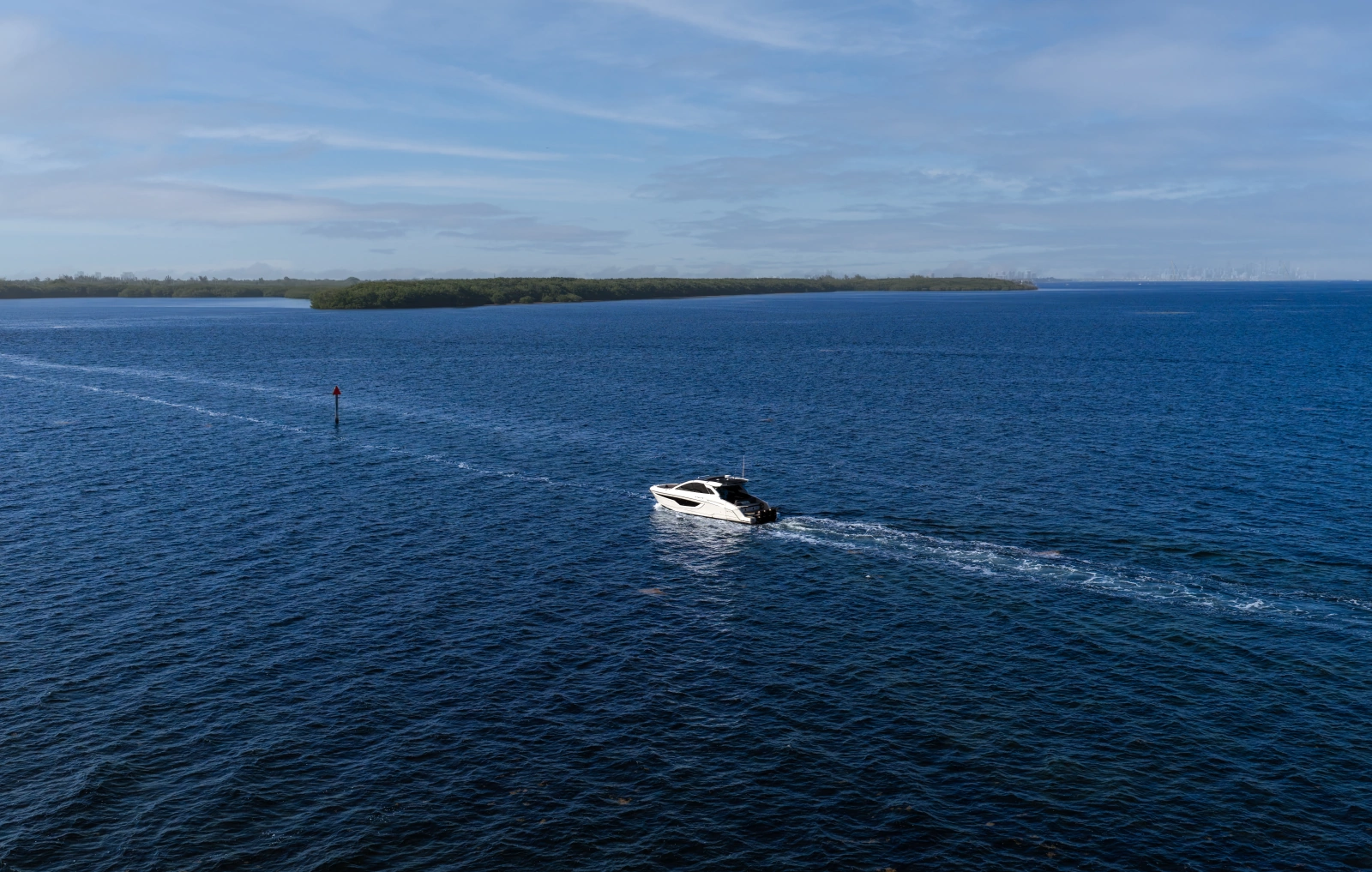 2021 Cruisers Yachts 42 GLS OB