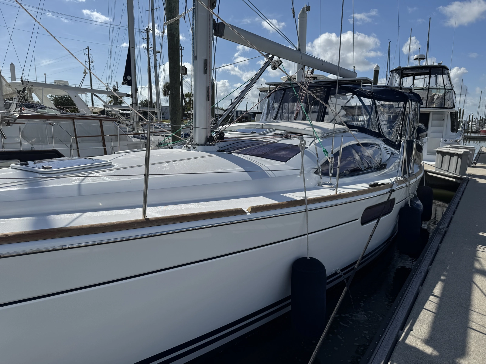 2008 Jeanneau 45DS