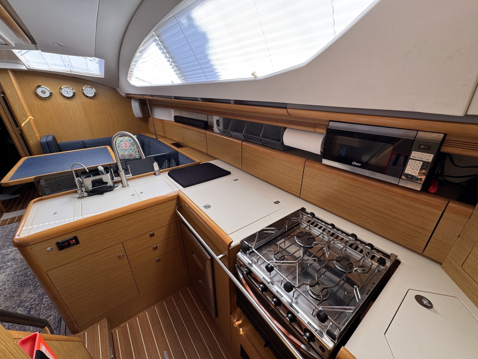 2008 Jeanneau 45DS