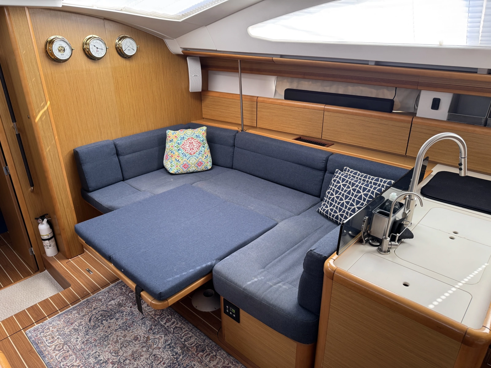2008 Jeanneau 45DS