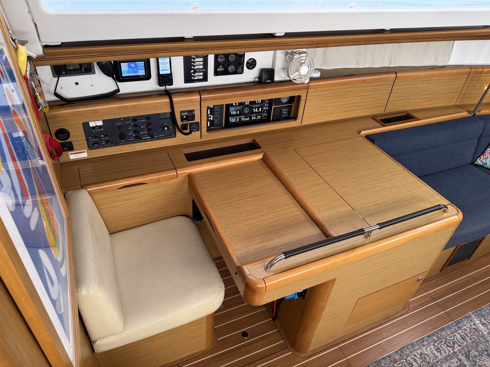 2008 Jeanneau 45DS