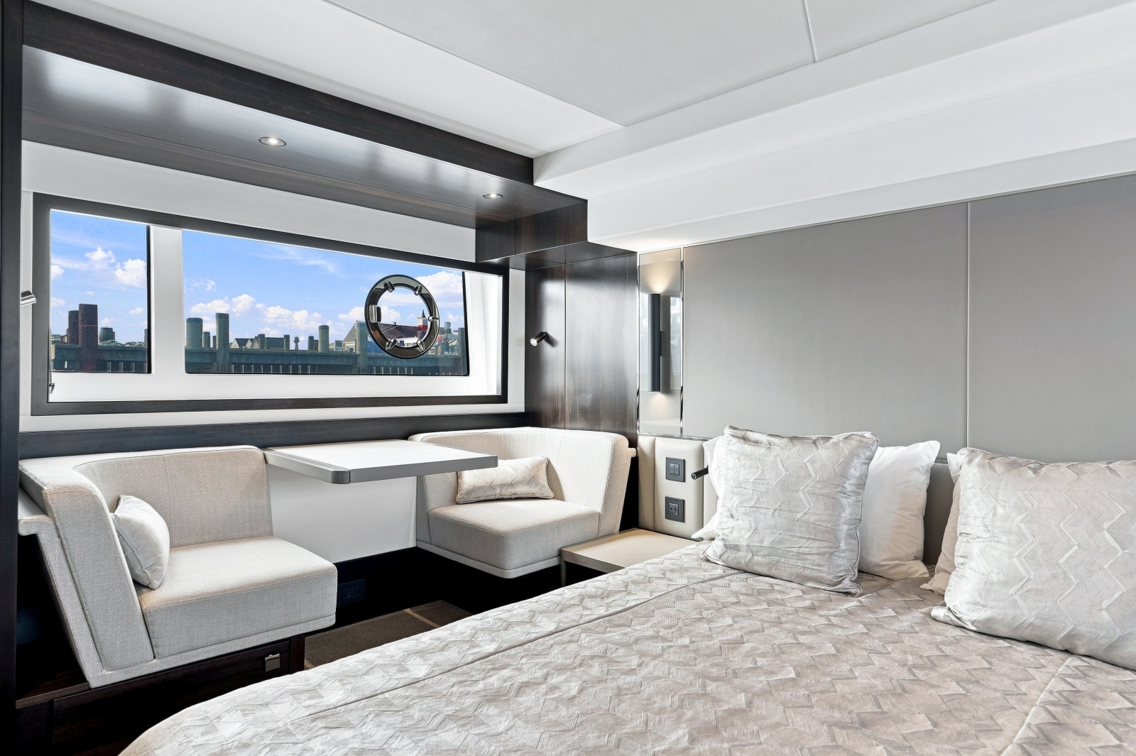 2025 Sunseeker Manhattan 55