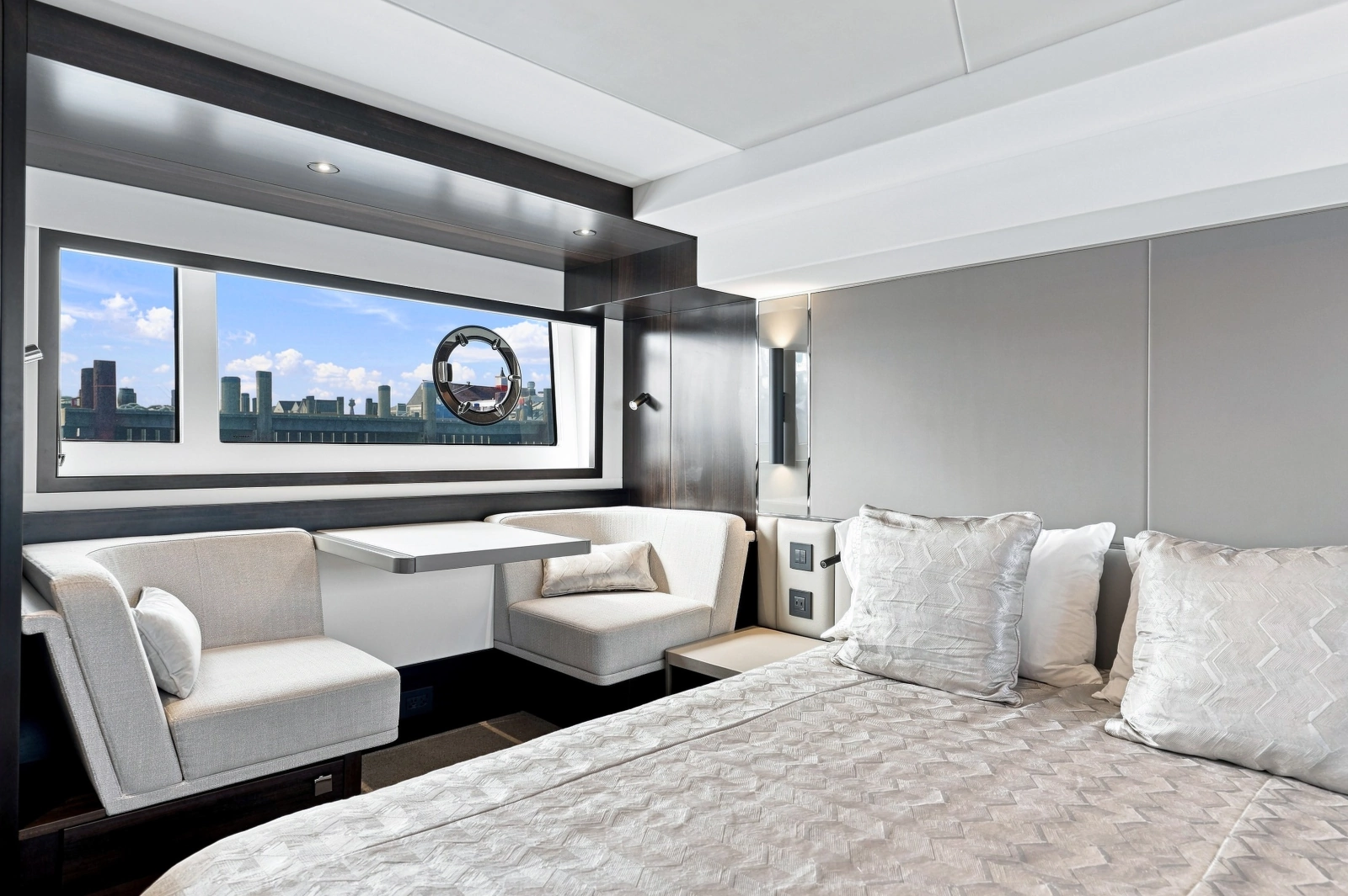 2025 Sunseeker Manhattan 55