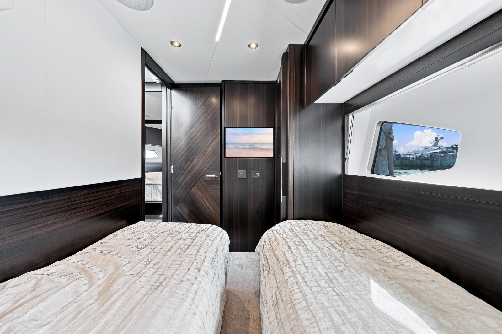2025 Sunseeker Manhattan 55