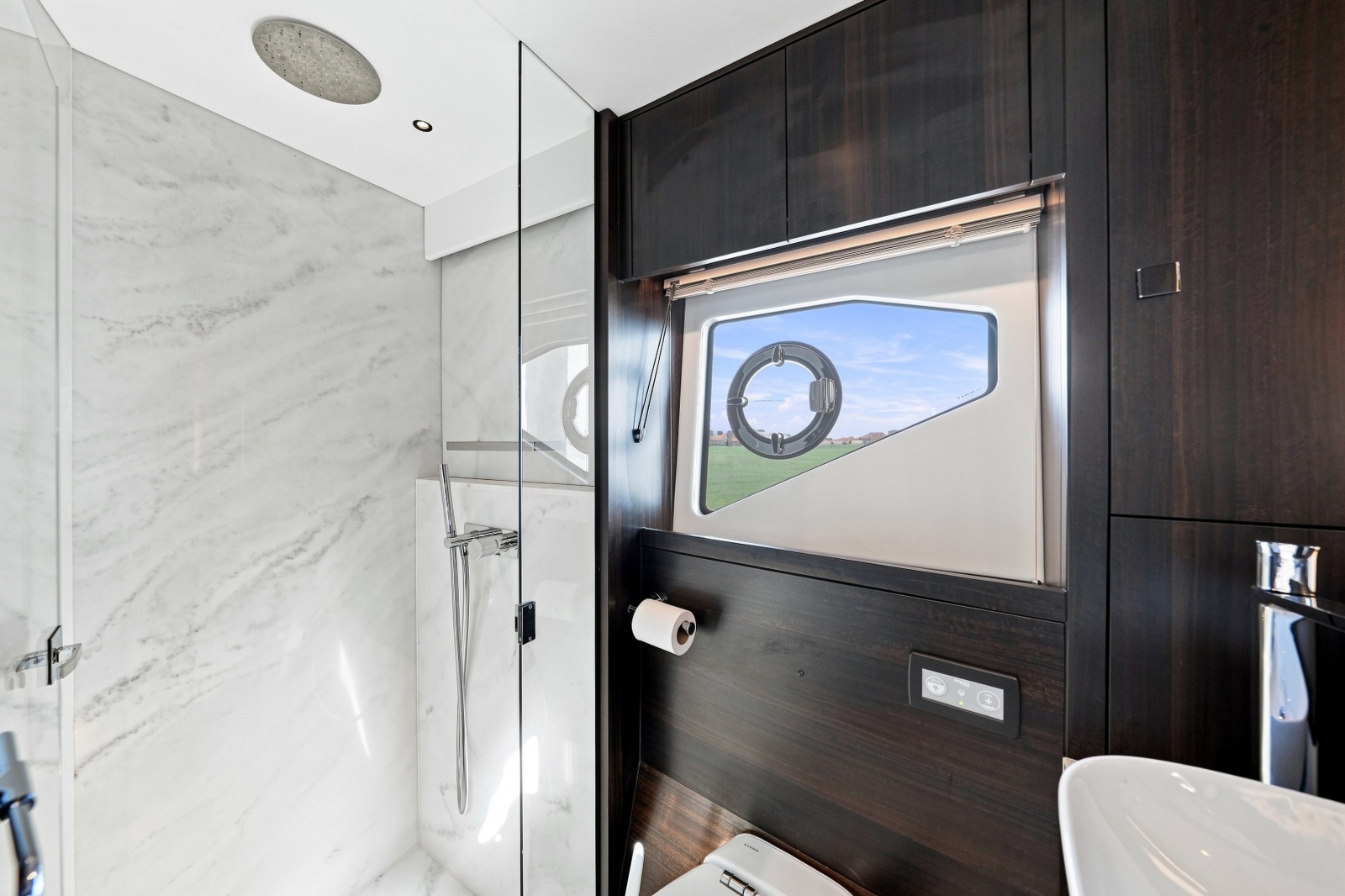 2025 Sunseeker Manhattan 55