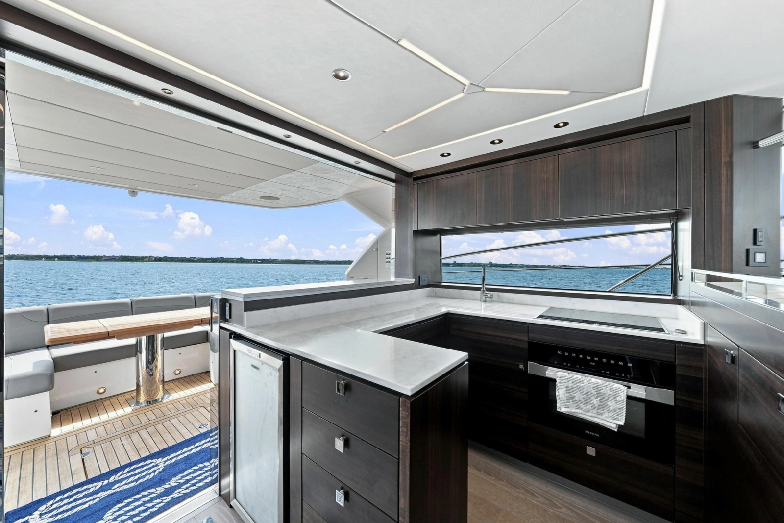 2025 Sunseeker Manhattan 55