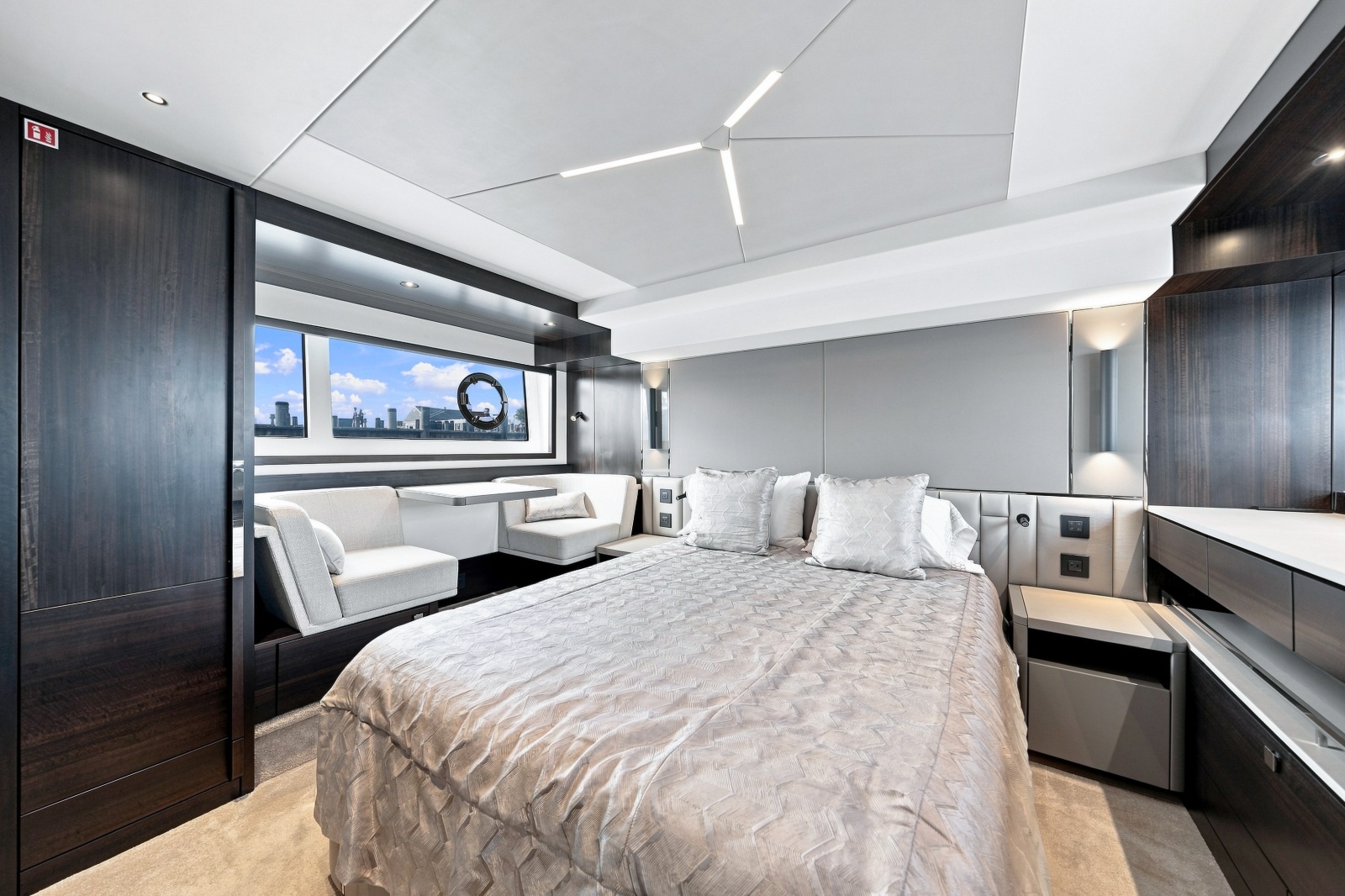 2025 Sunseeker Manhattan 55