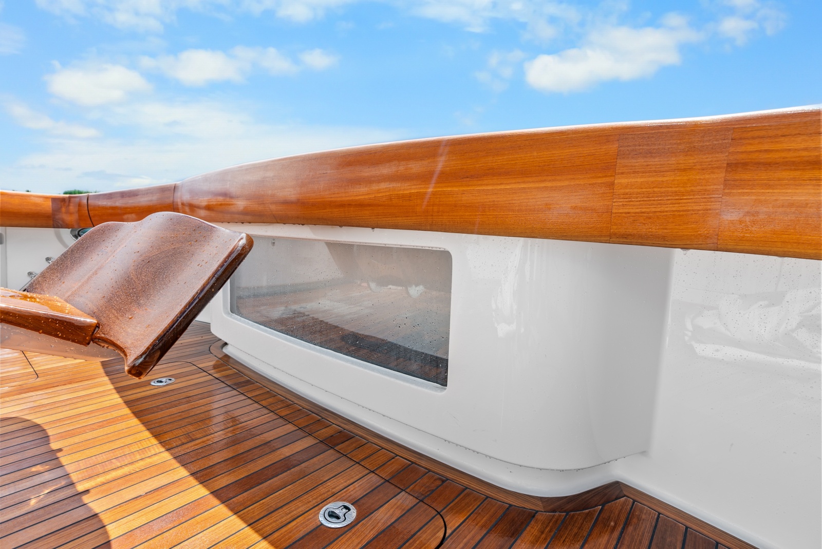 2024 Viking 72 Convertible