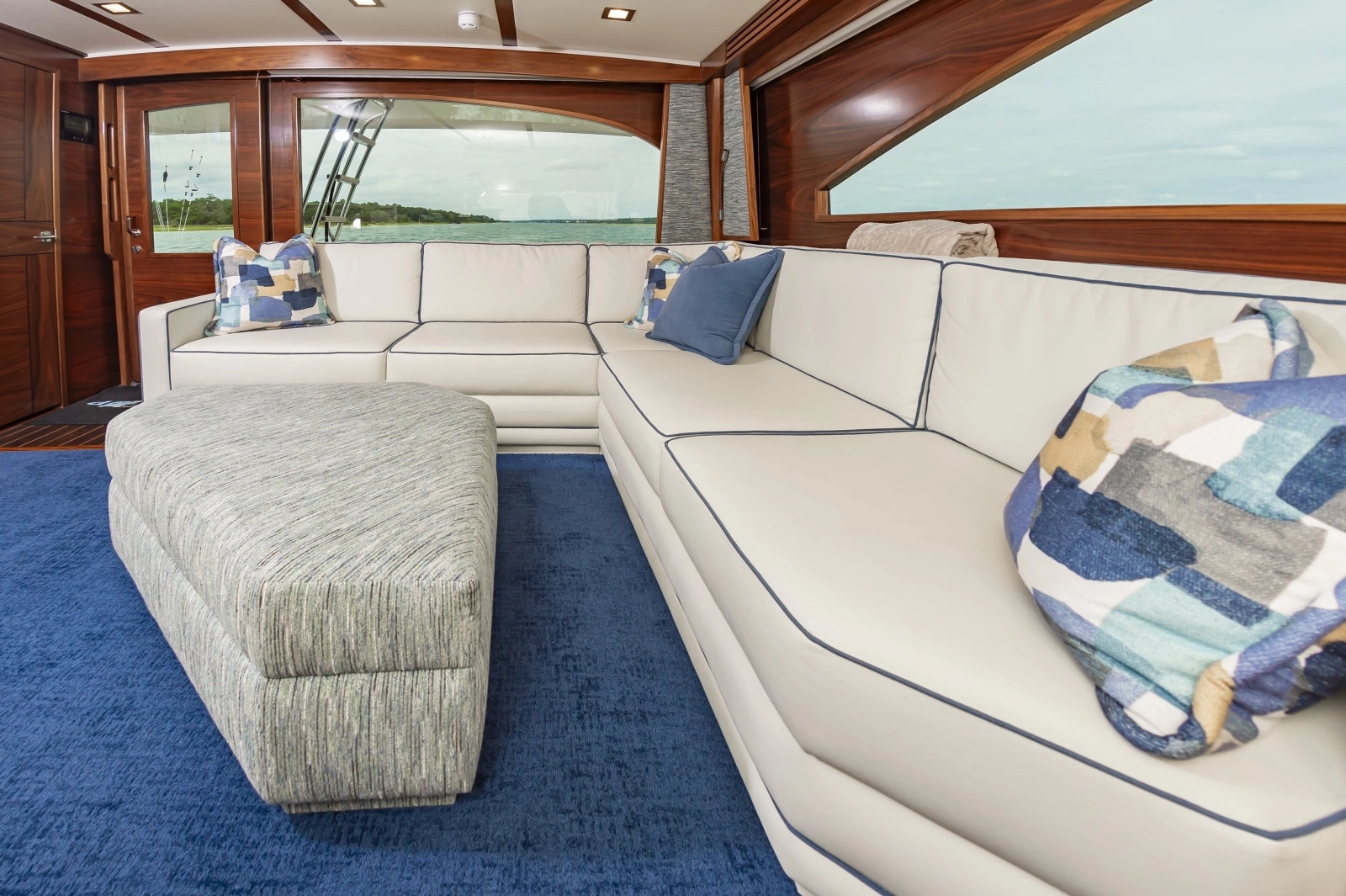 2024 Viking 72 Convertible