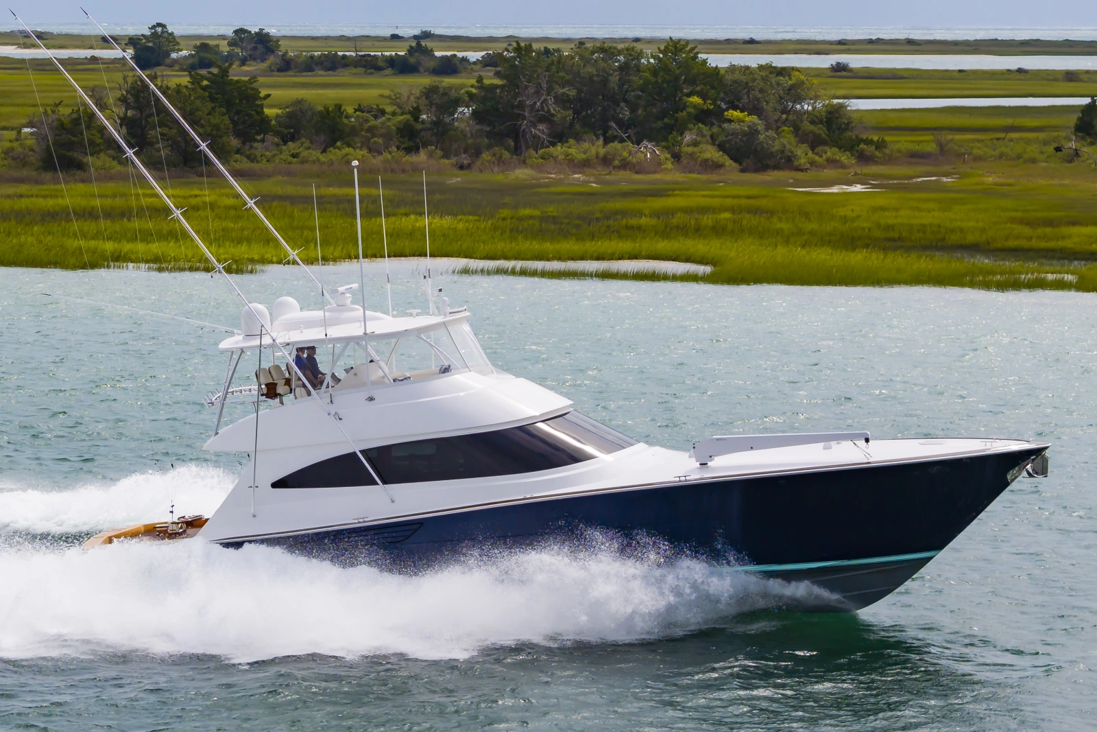 2024 Viking 72 Convertible
