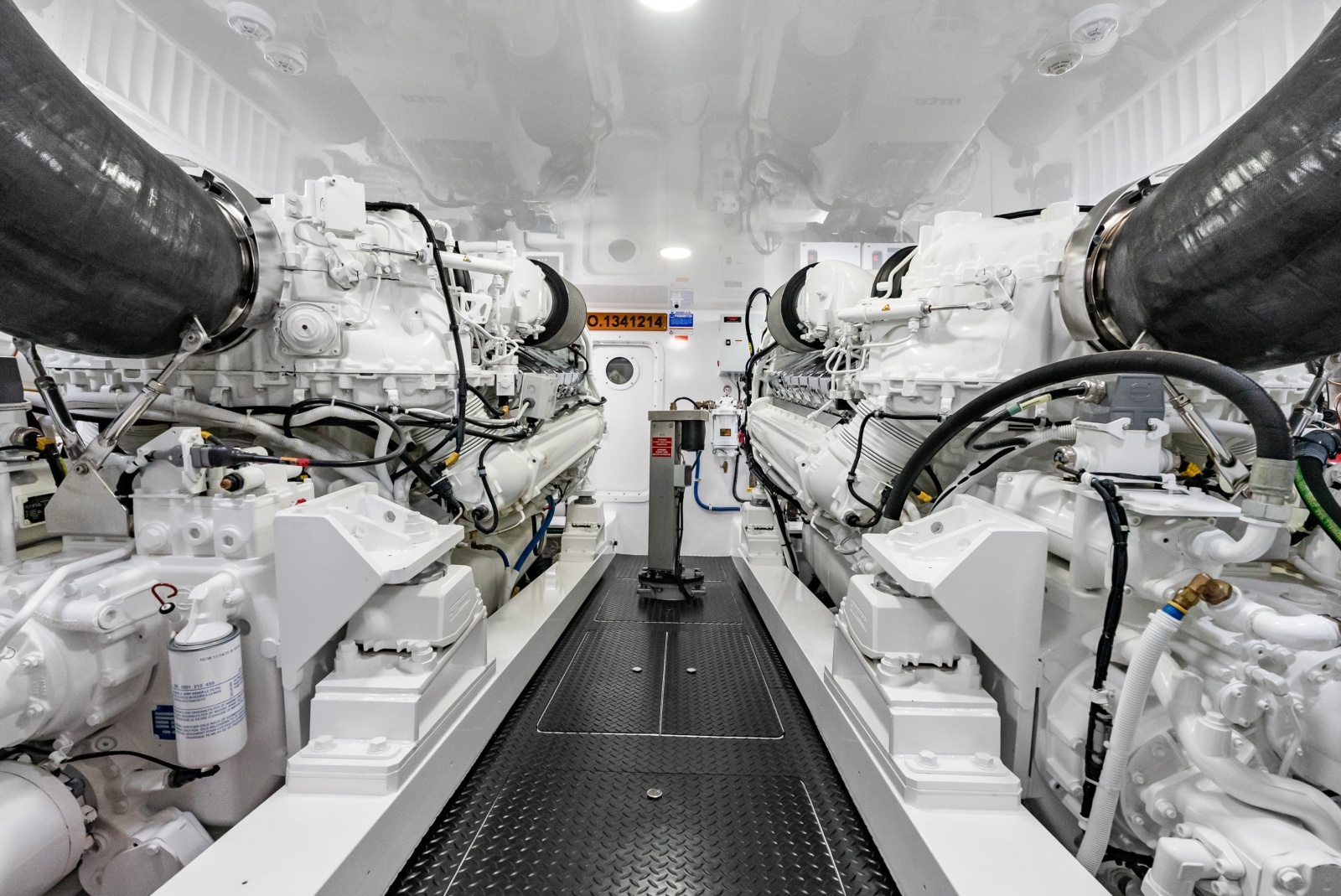 2024 Viking 72 Convertible