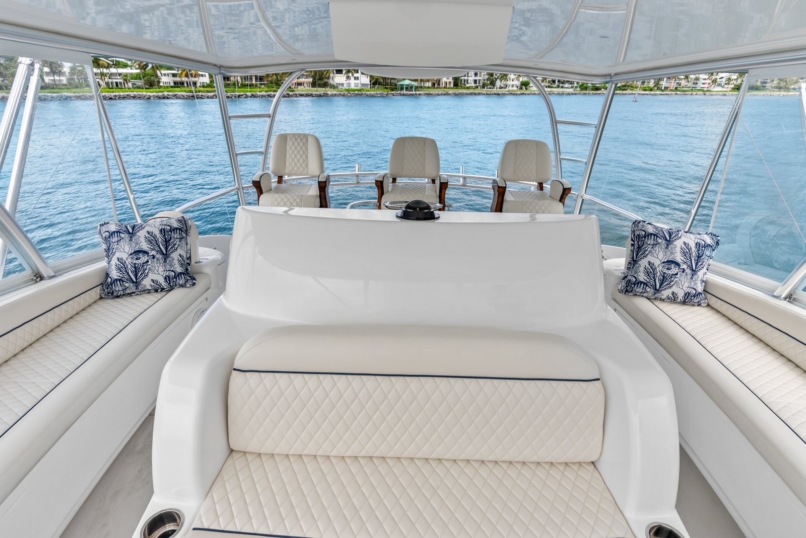 2024 Viking 72 Convertible