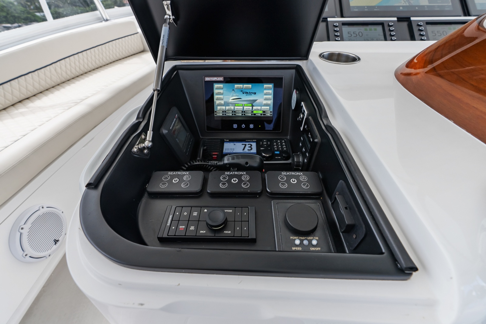2024 Viking 72 Convertible
