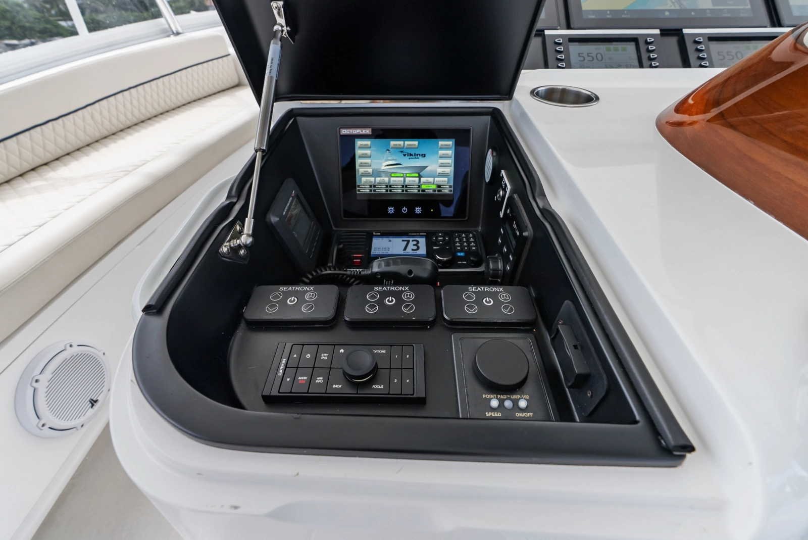 2024 Viking 72 Convertible