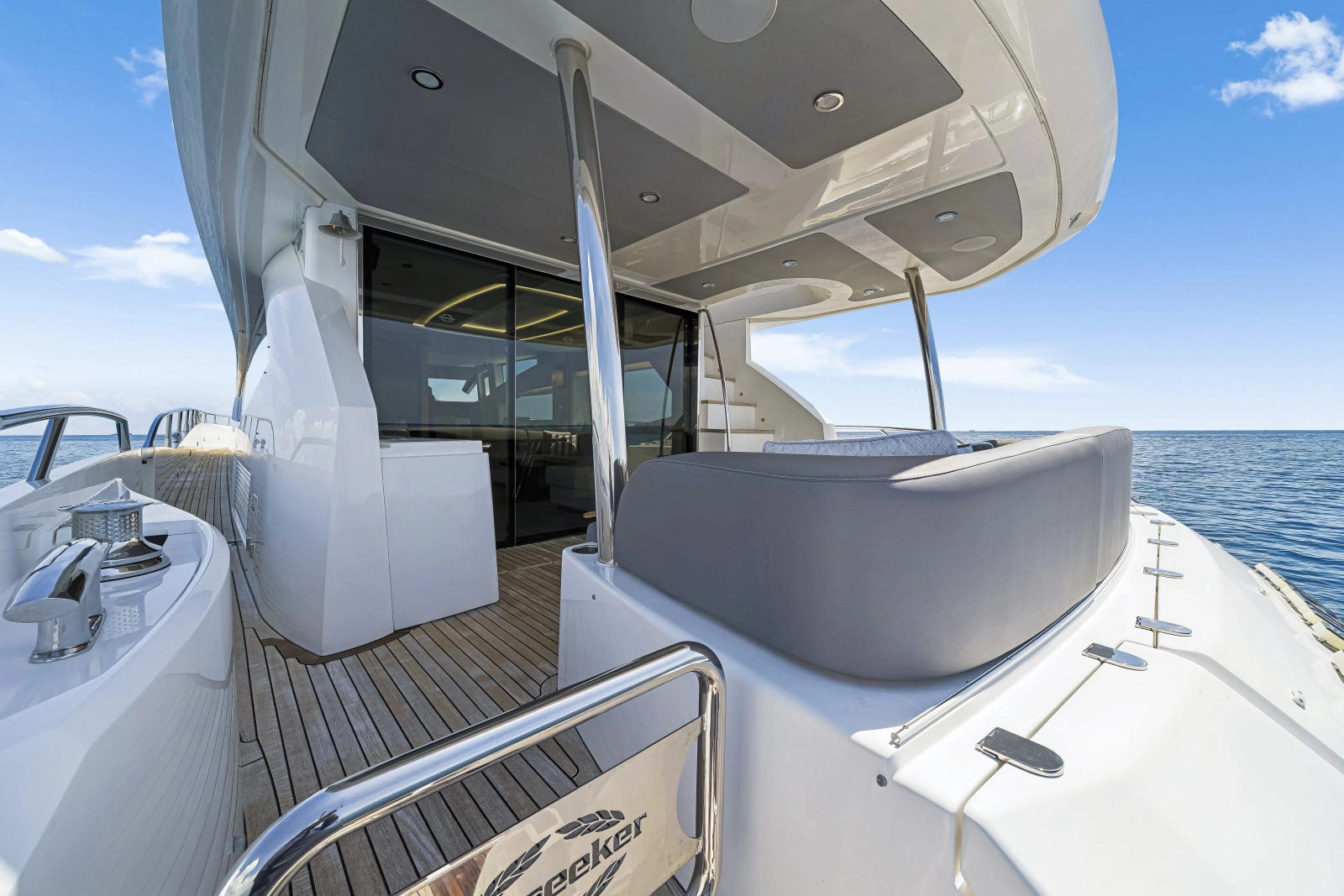 2017 Sunseeker 75 Yacht