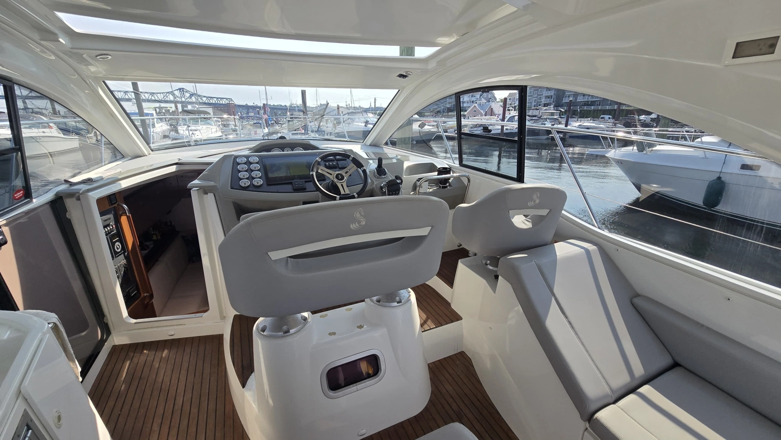 2013 Beneteau Gran Turismo 38
