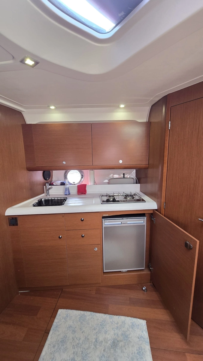 2013 Beneteau Gran Turismo 38