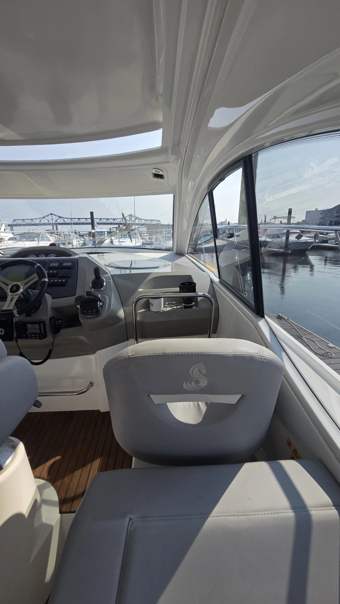 2013 Beneteau Gran Turismo 38