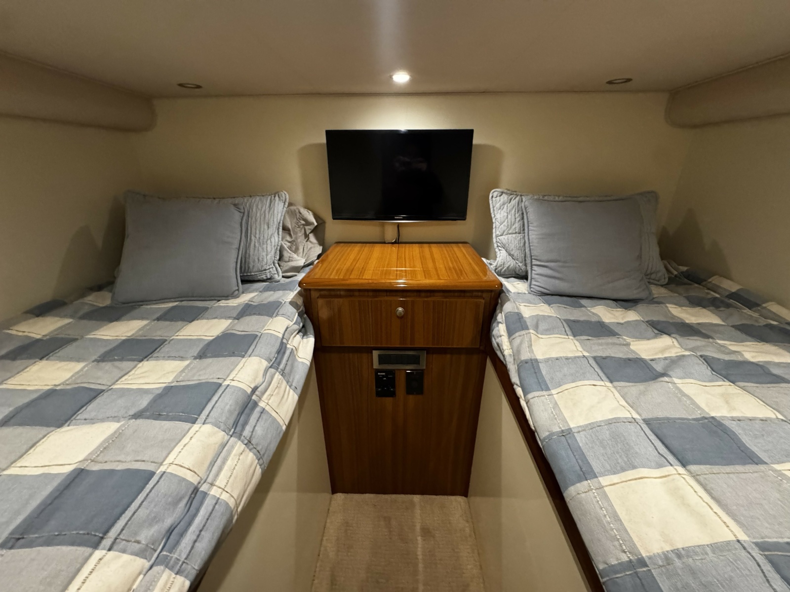 2014 Viking Boats 42 Open