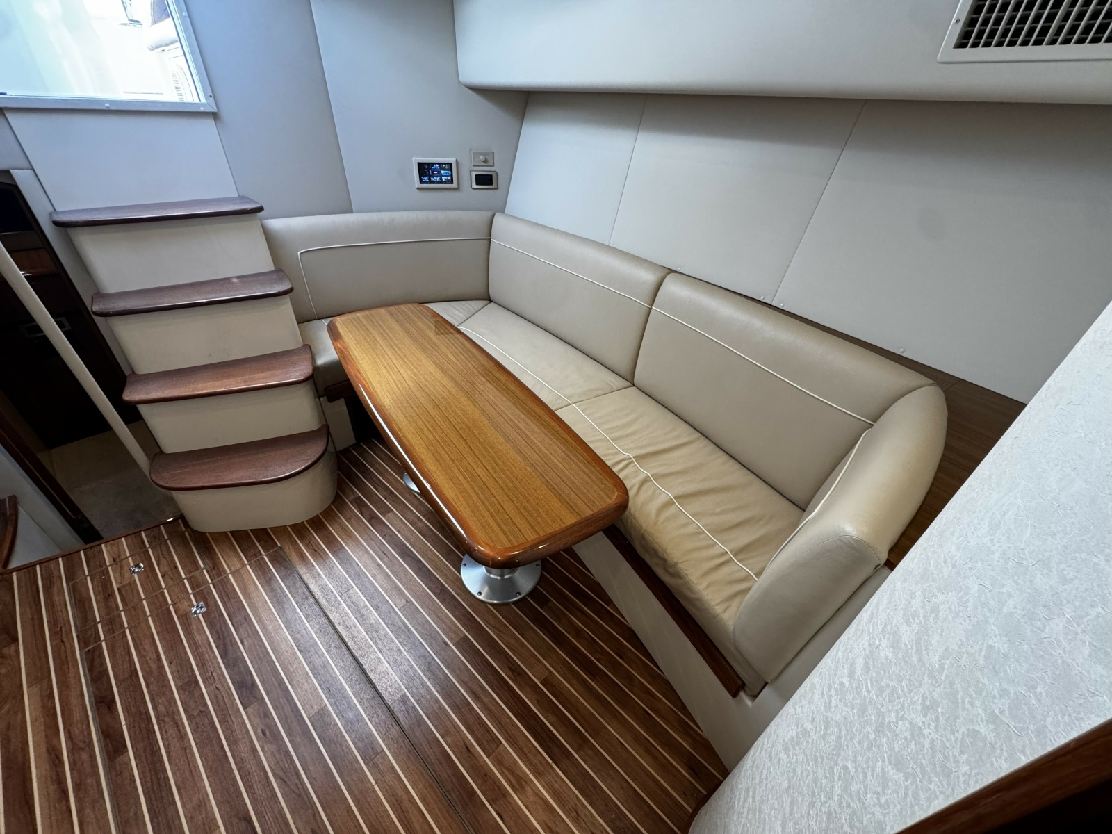 2014 Viking Boats 42 Open