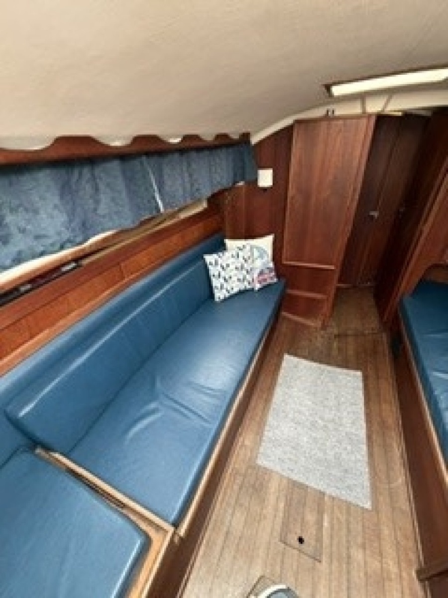 1981 Sabre 28 Series 2