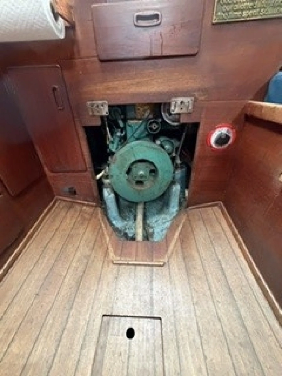 1981 Sabre 28 Series 2