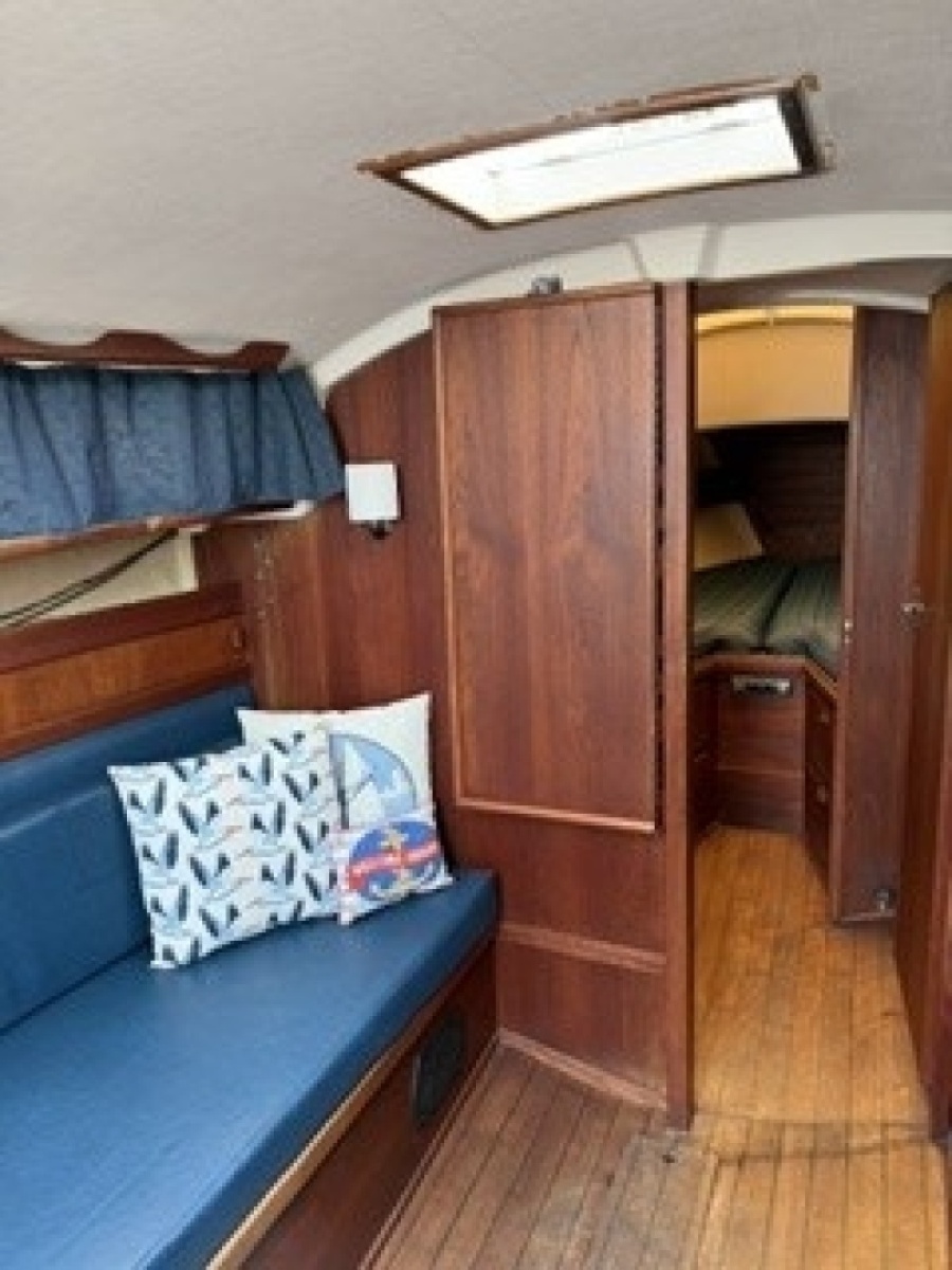 1981 Sabre 28 Series 2