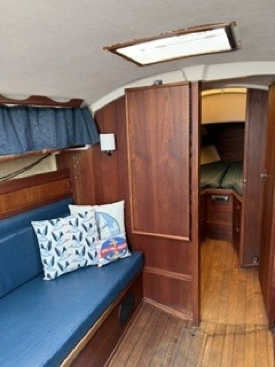 1981 Sabre 28 Series 2