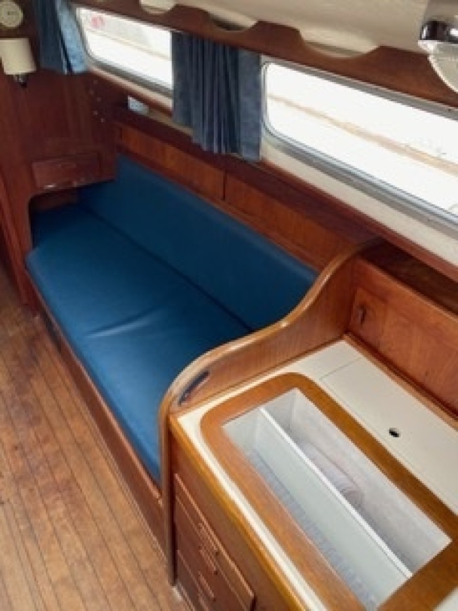 1981 Sabre 28 Series 2