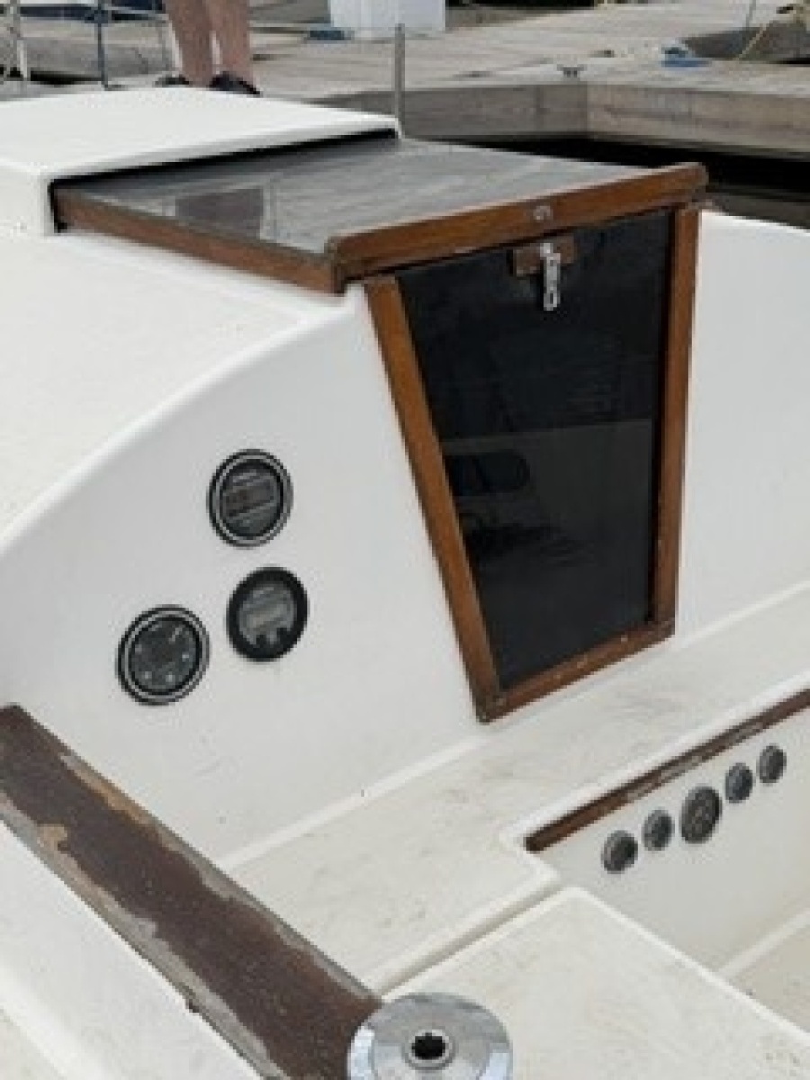 1981 Sabre 28 Series 2