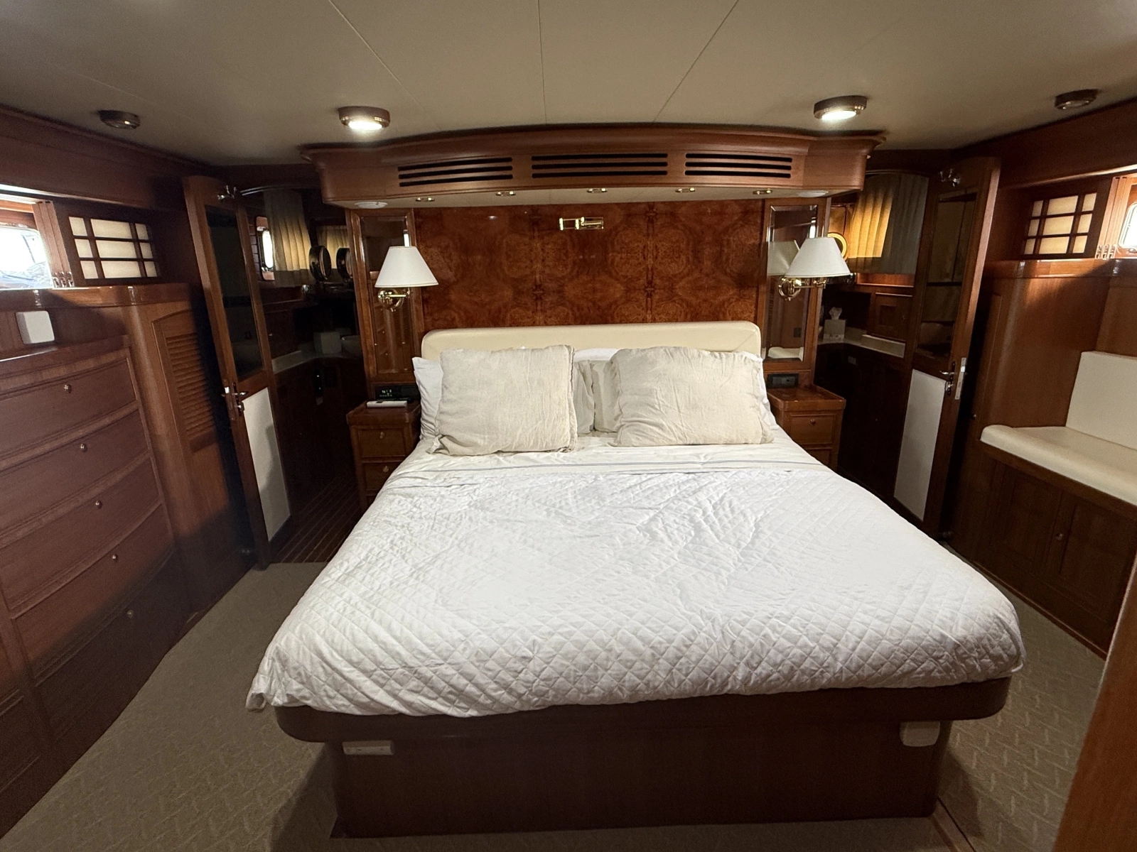 2011 Marlow 70E