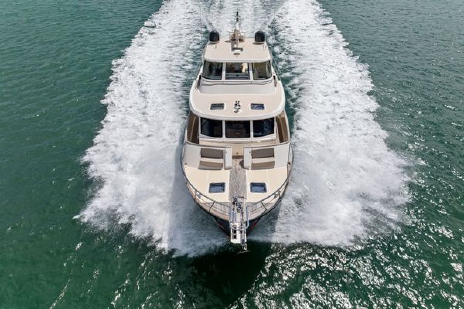 2011 Marlow 70E