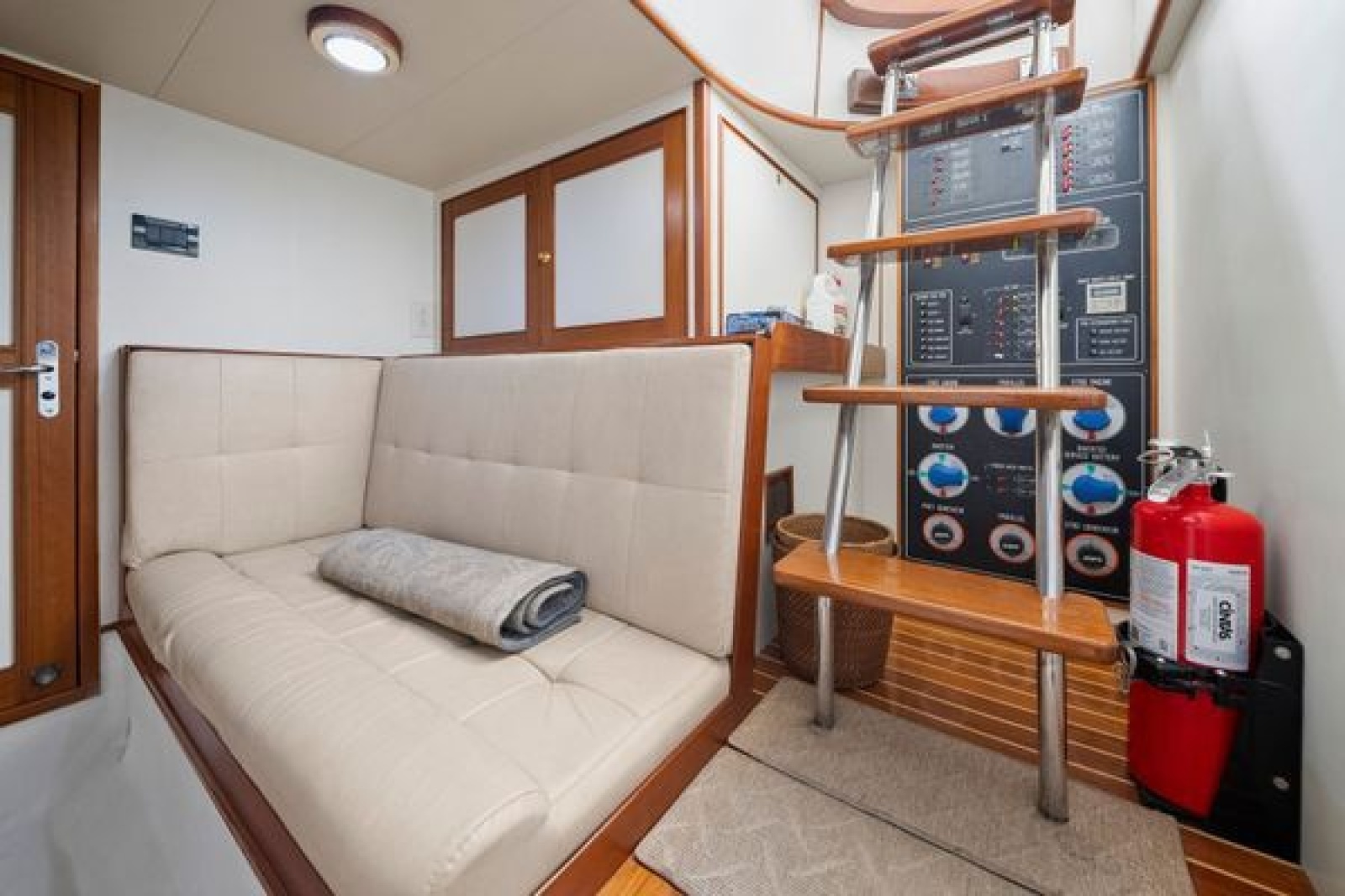2011 Marlow 70E