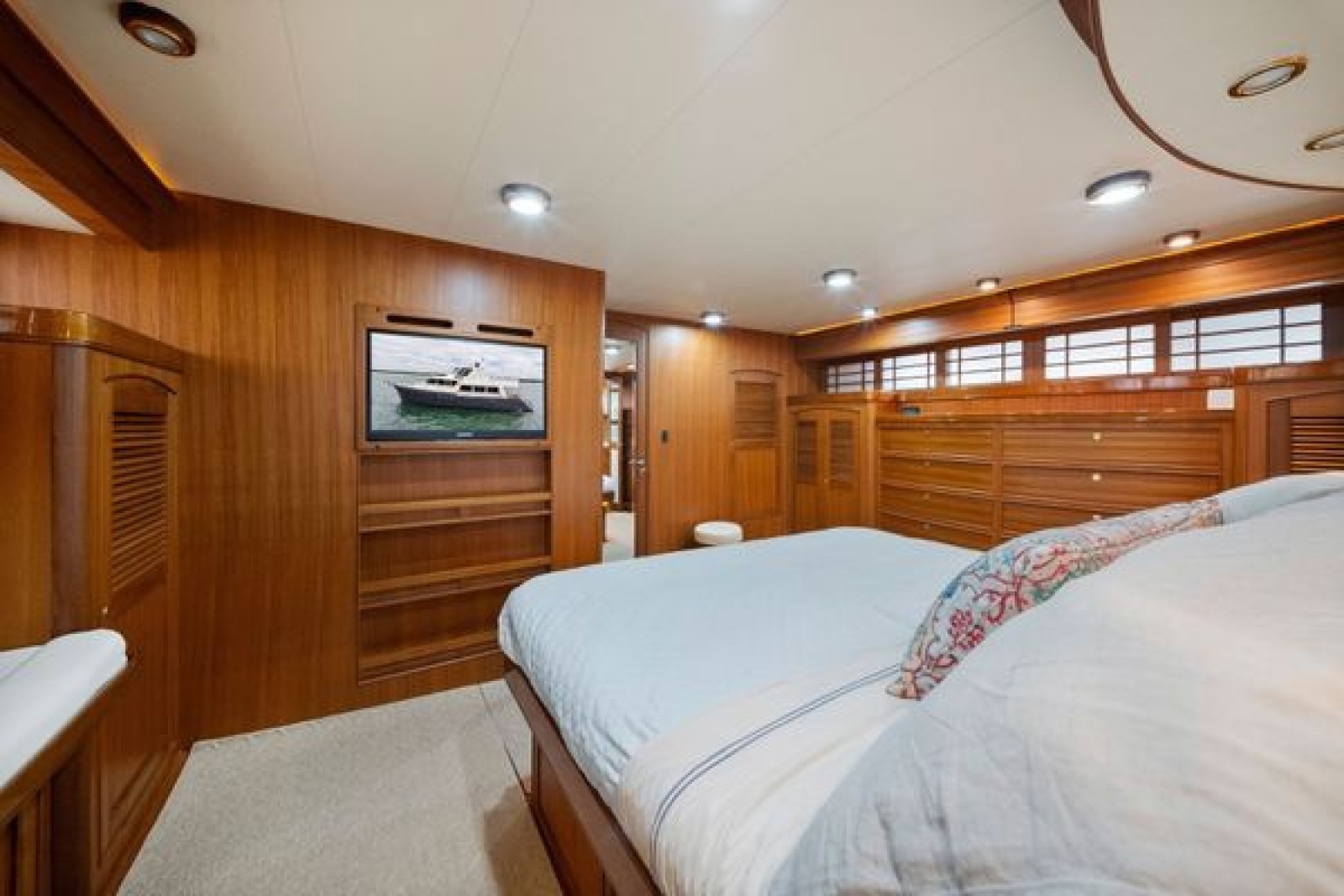 2011 Marlow 70E