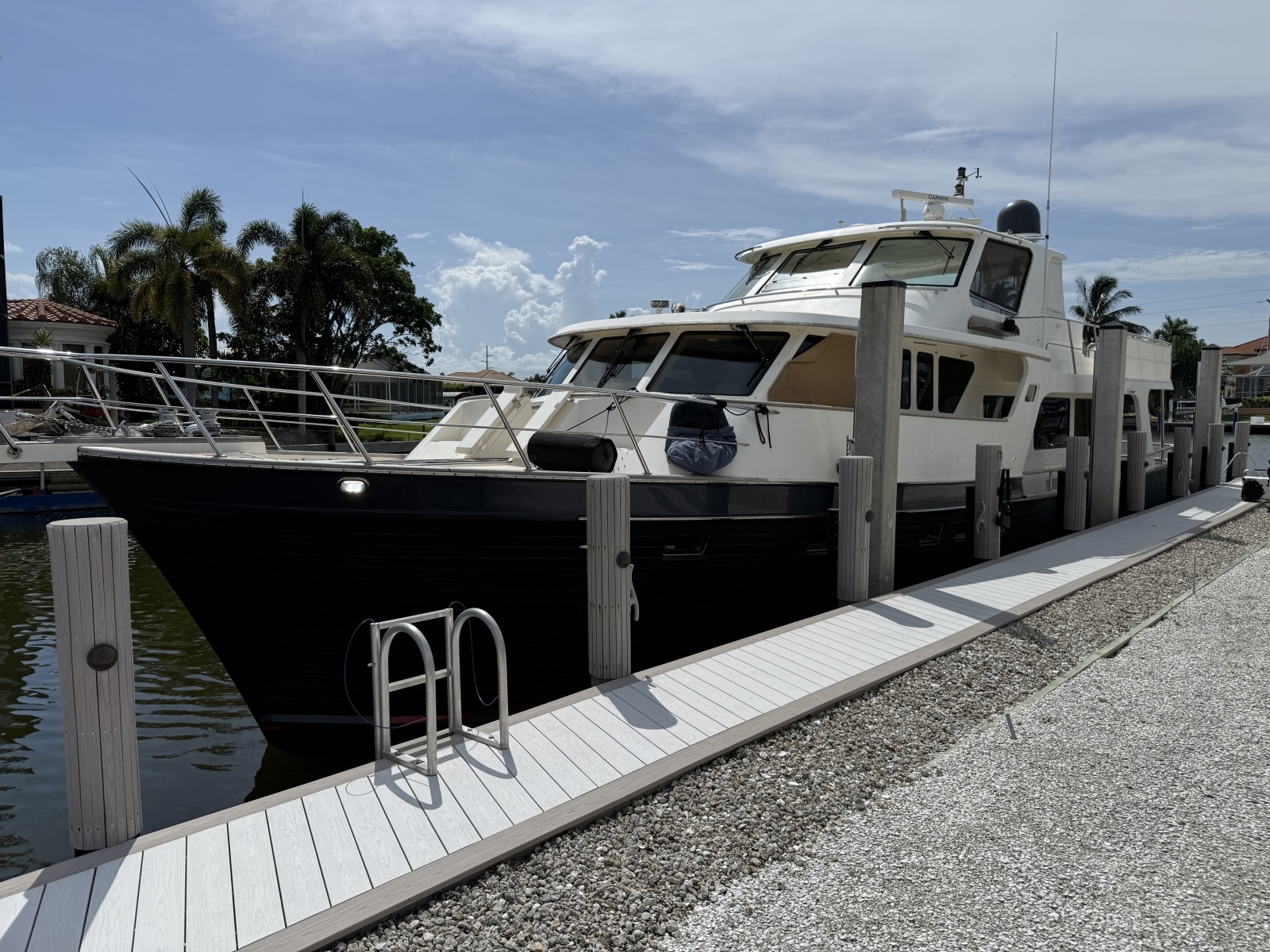2011 Marlow 70E