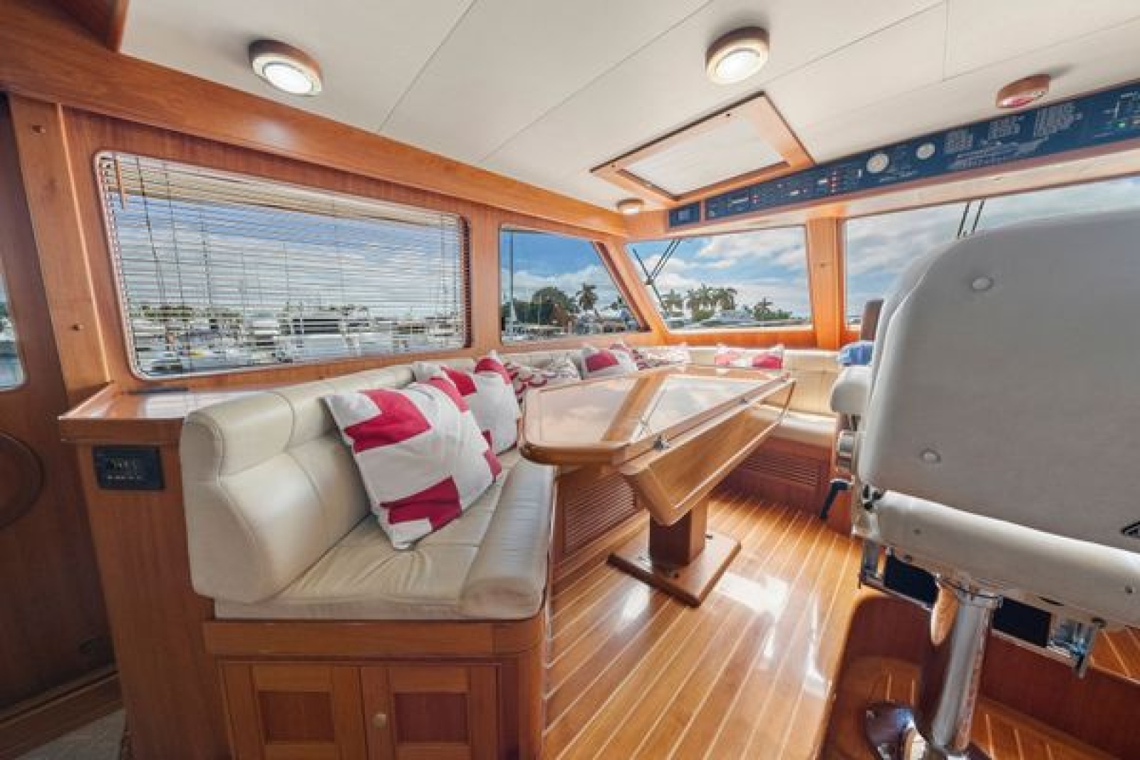 2011 Marlow 70E