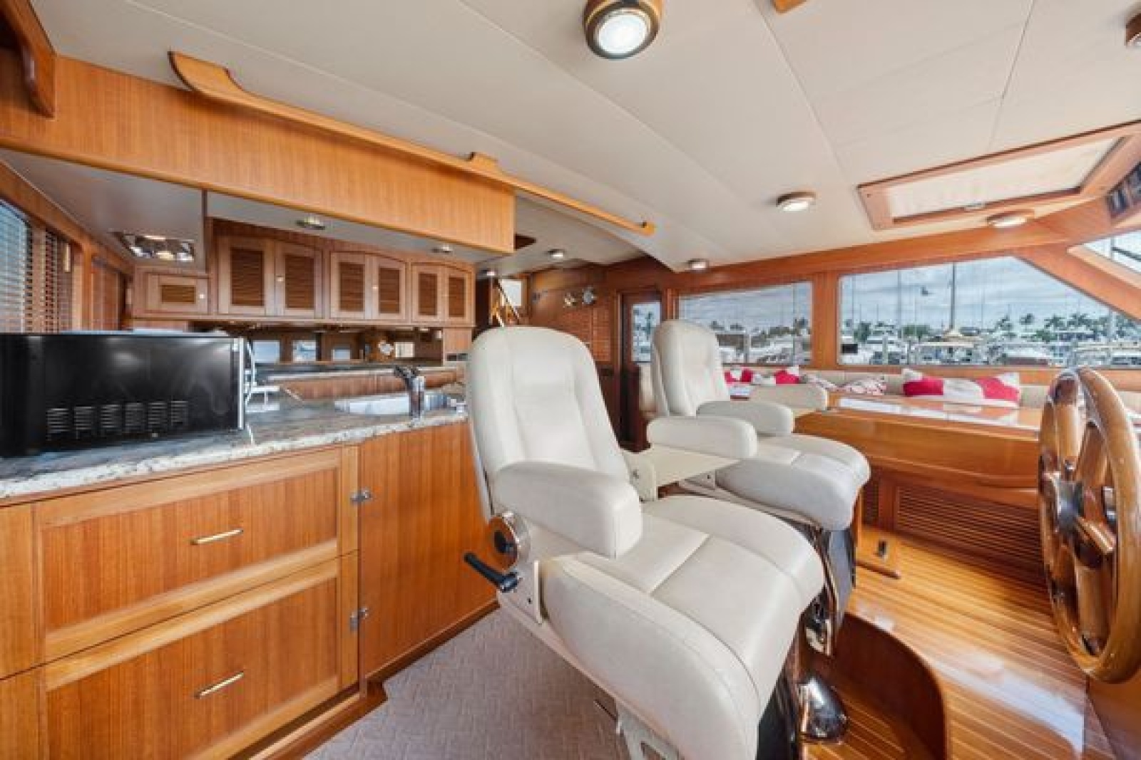 2011 Marlow 70E