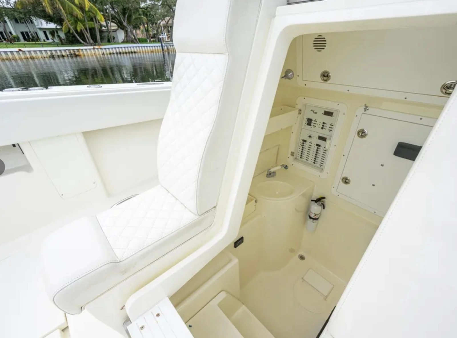 2016 SeaVee 390Z