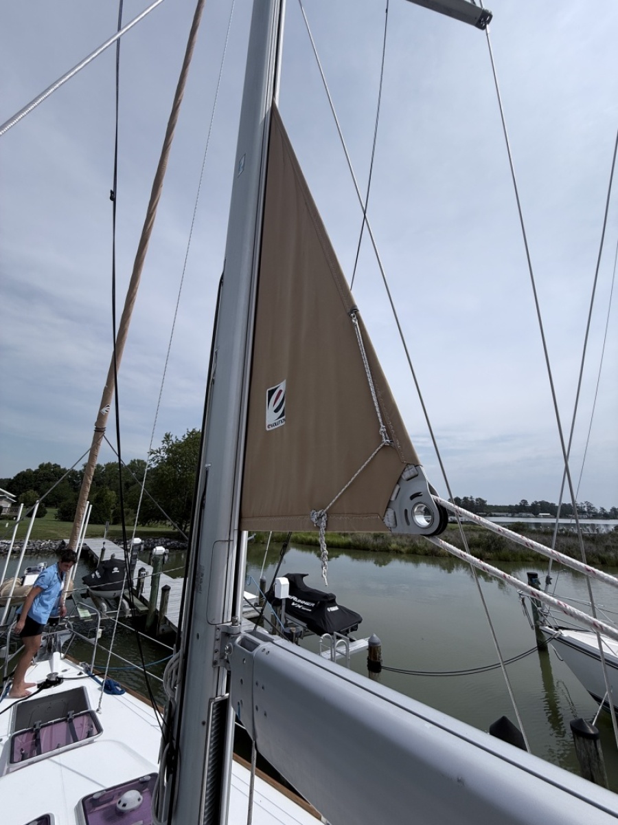 2010 Jeanneau 50 DS