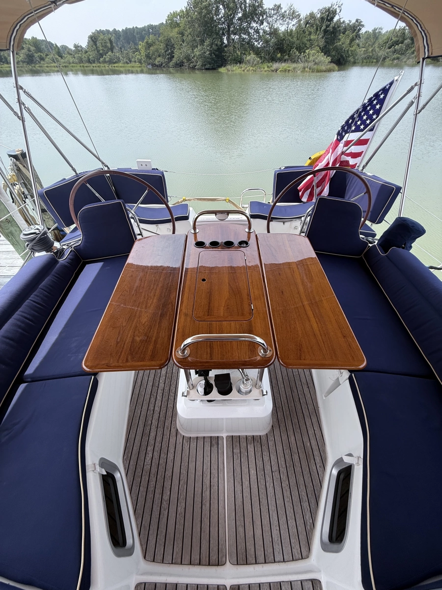 2010 Jeanneau 50 DS